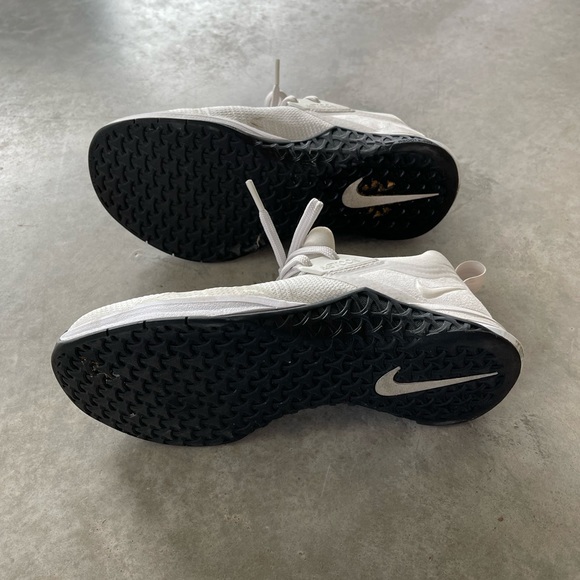 Nike Metcom Series 3 White and Black Size 7.5 Women’s Trainers - Picture 5 of 8